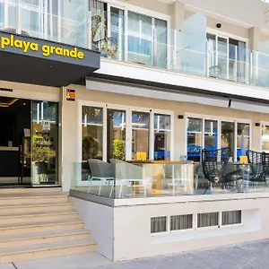 https://hotel-playa-grande-playa-de-palma.allmallorcahotels.com