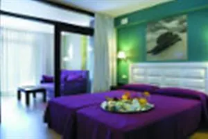 Hotel Evenia Olympic Palace Lloret de Mar