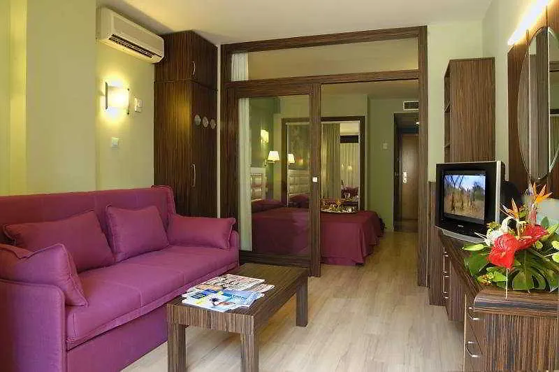 Evenia Olympic Palace Lloret de Mar Hotel